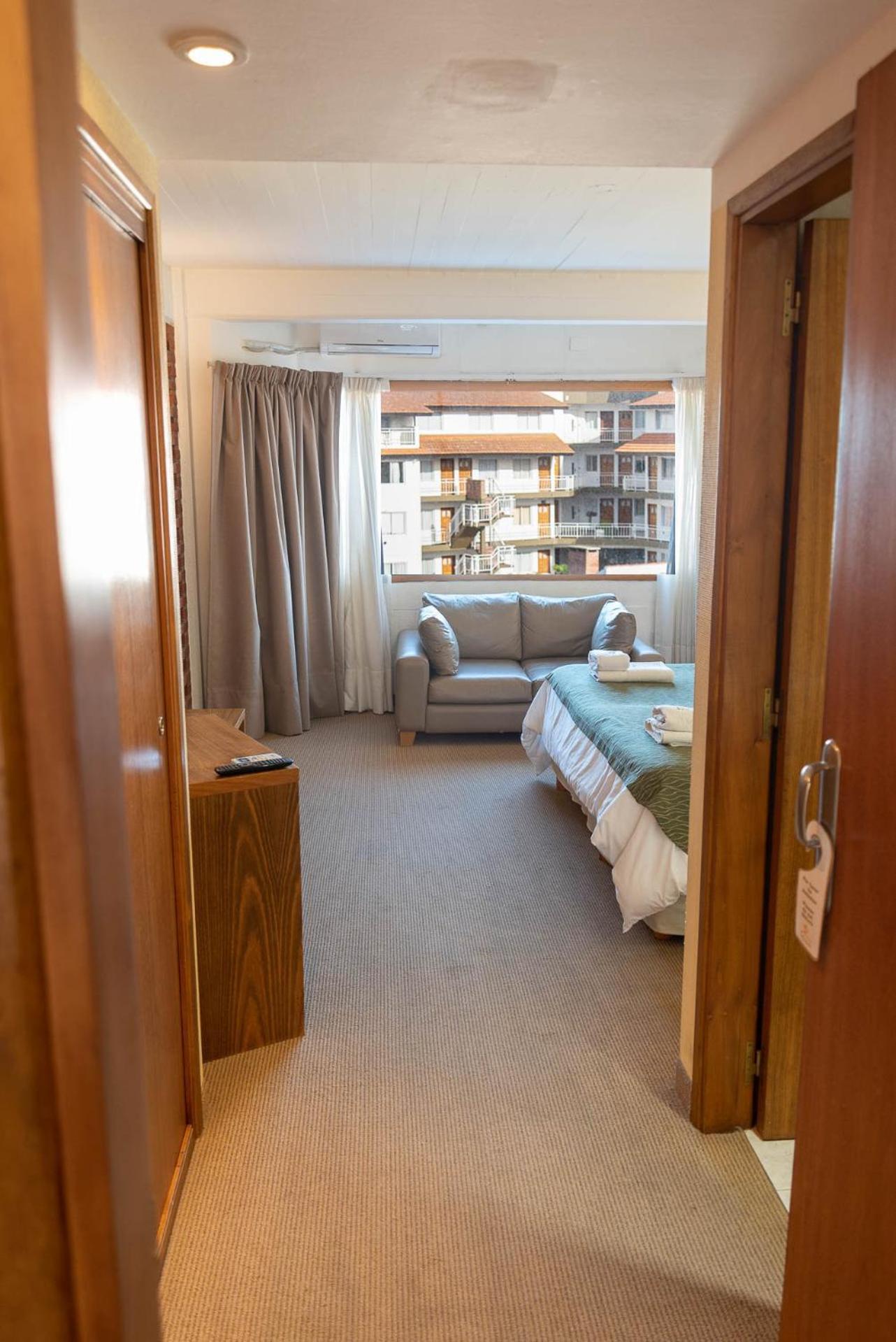 Hotel Fonte Arcada Villa Gesell Habitación foto