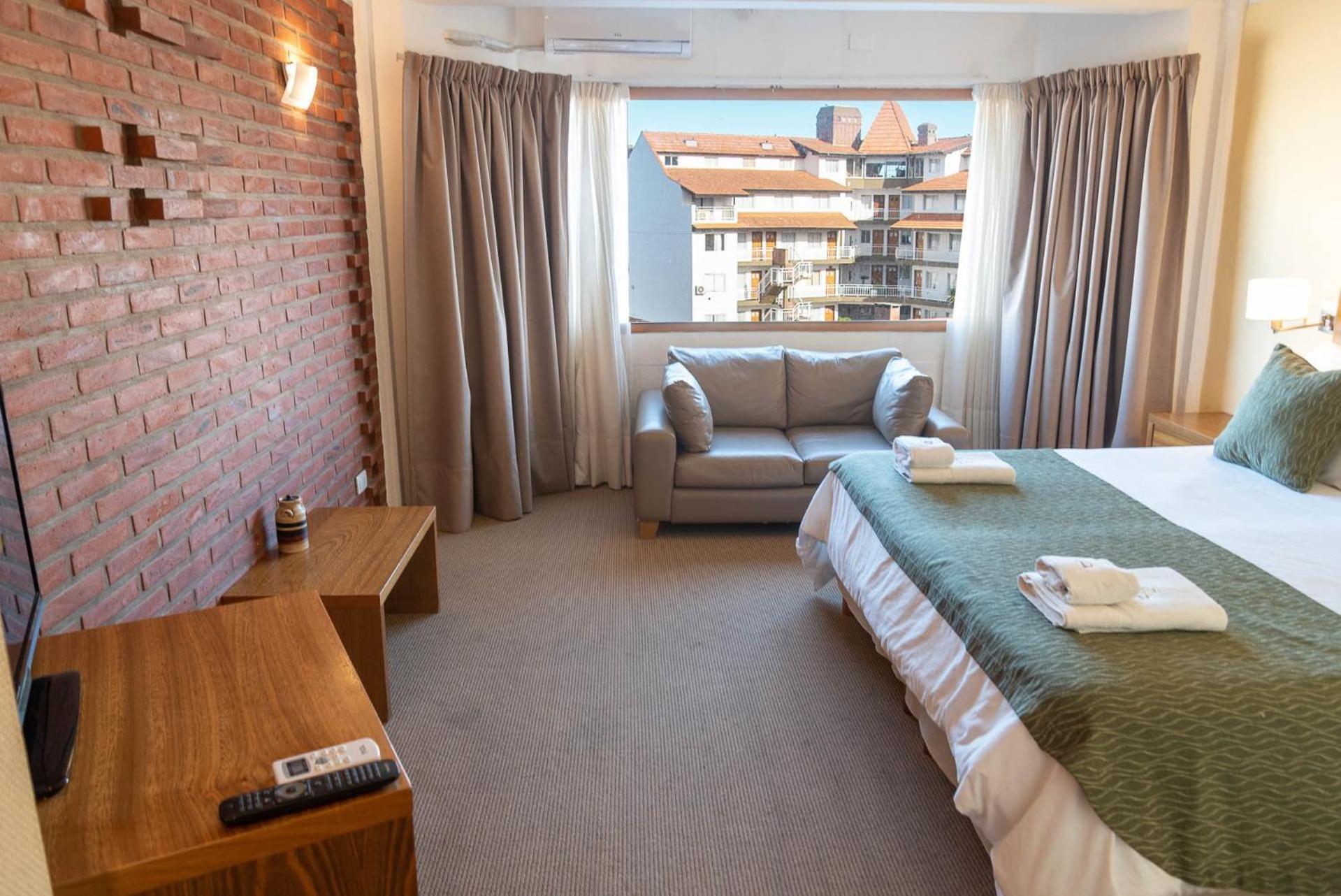 Hotel Fonte Arcada Villa Gesell Habitación foto