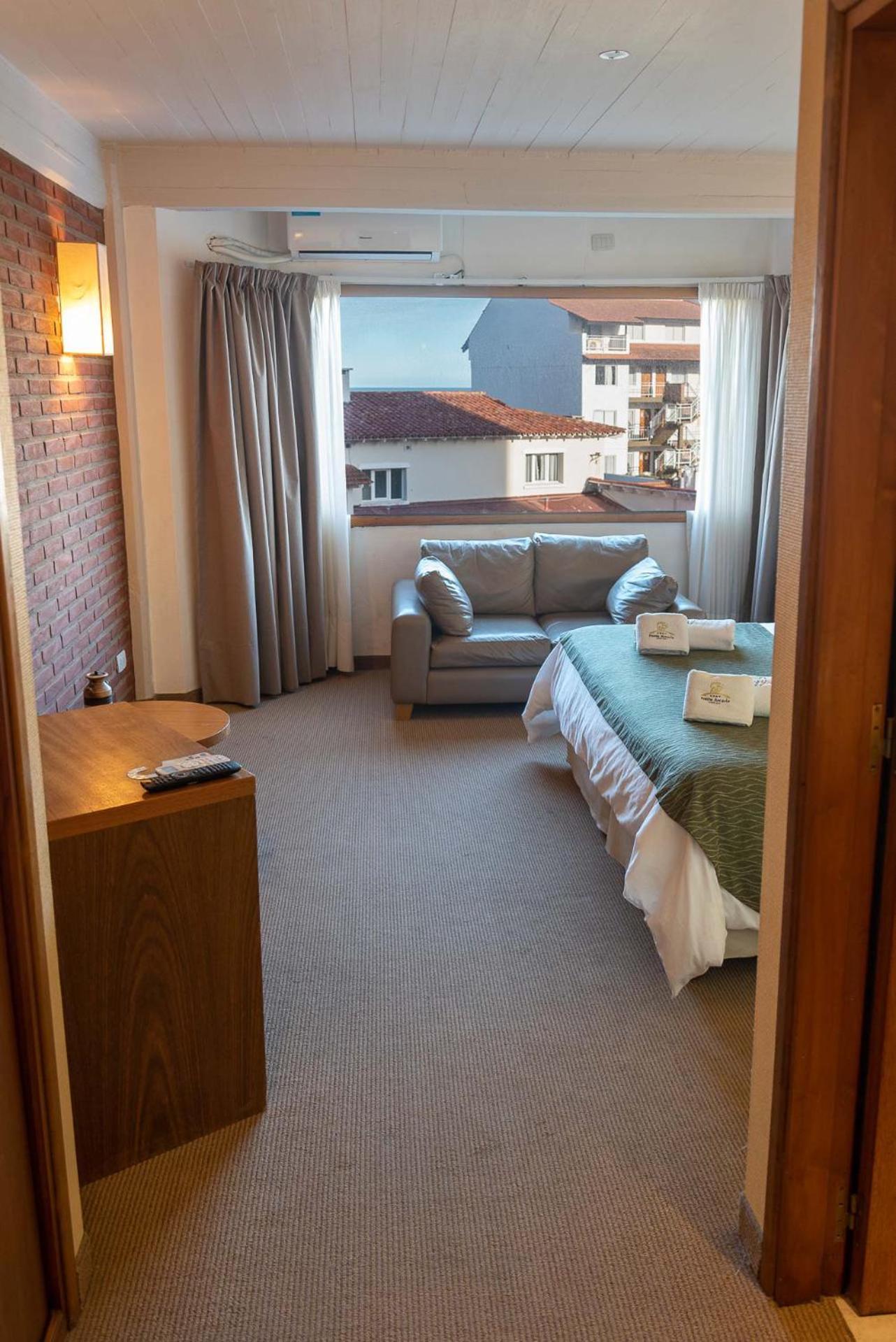 Hotel Fonte Arcada Villa Gesell Habitación foto