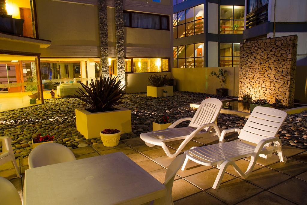 Hotel Fonte Arcada Villa Gesell Exterior foto